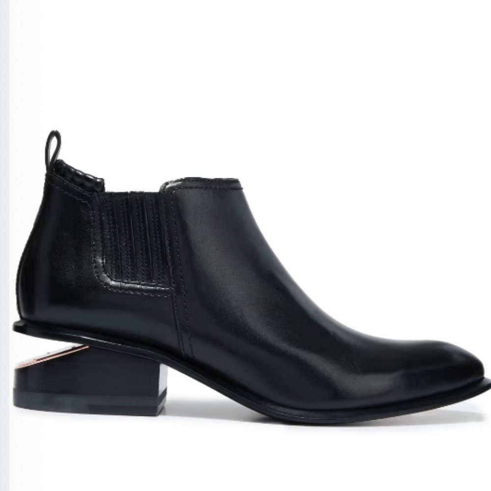 Alexander wang kori cutout helps bootie